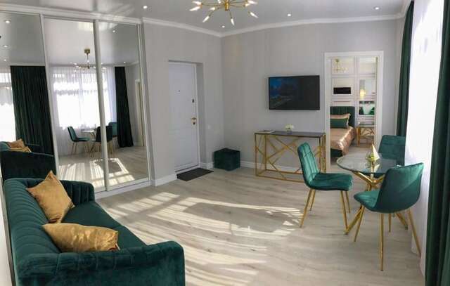 Апартаменты Luxury Emerald Apartments Ирпень-29